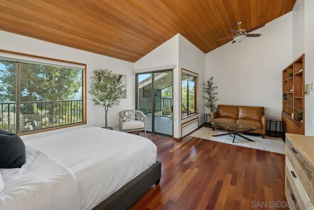 2057 Hidden Crest Dr, El Cajon, California 92019 home-pic-20